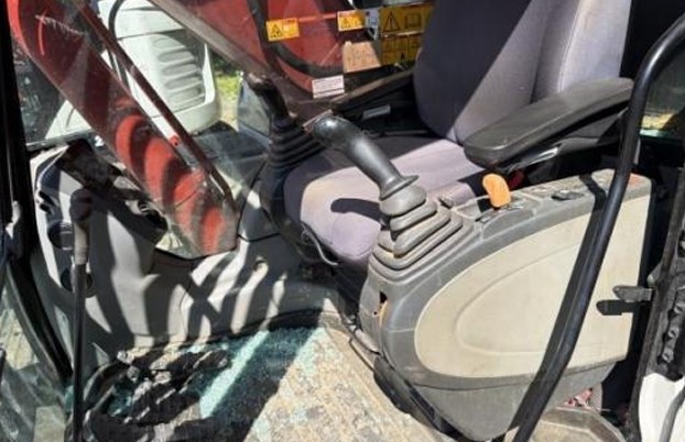 2021 Link Belt 210X4E Excavator - Image 18