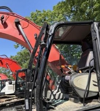 2021 Link Belt 210X4E Excavator - Image 6