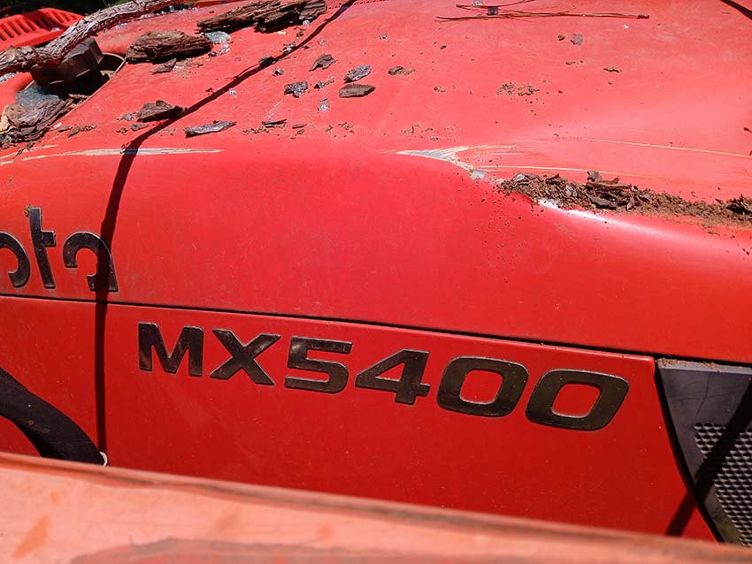 2022 Kubota MX5400 Tractor - Image 13