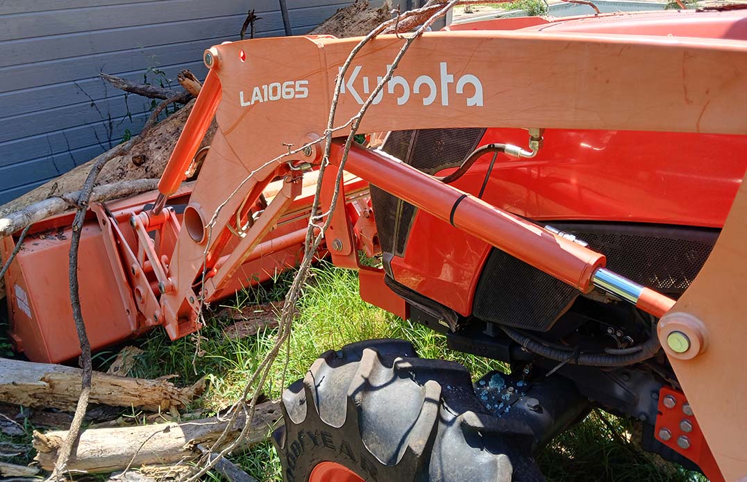 2022 Kubota MX5400 Tractor - Image 31