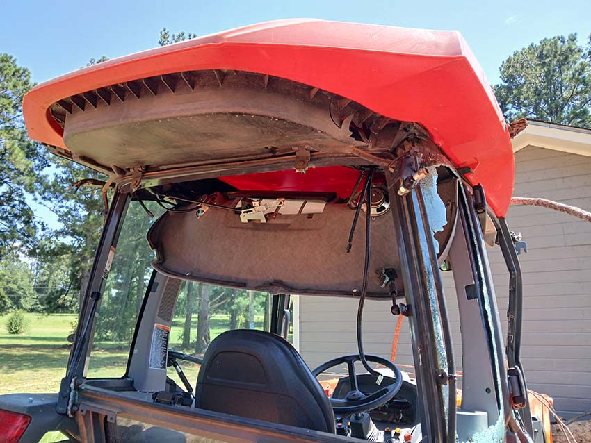 2022 Kubota MX5400 Tractor - Image 6