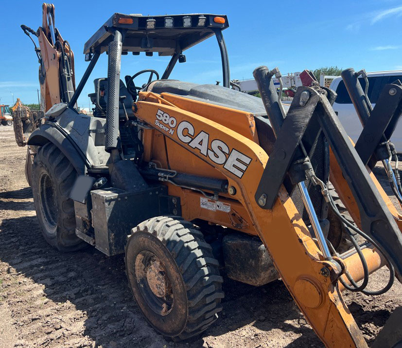 2023 CASE 580SN Backhoe