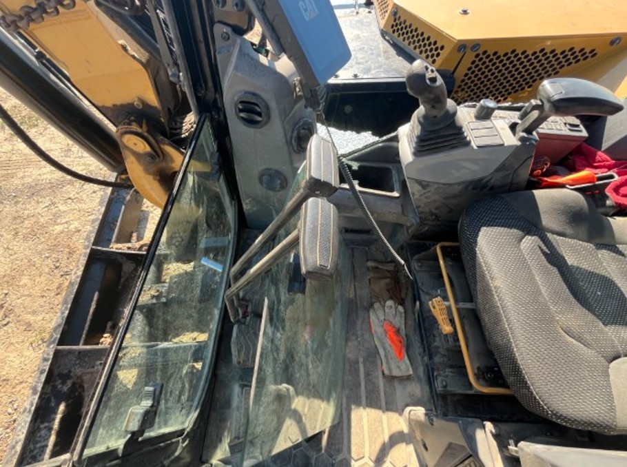 2023 Caterpillar 306CR Excavator - Image 23