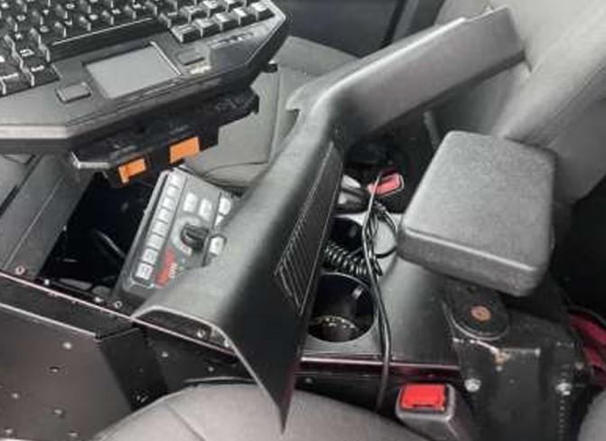 2023 Ford Explorer Police Interceptor - Image 9