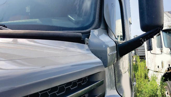2023 Freightliner Cascadia - Image 14