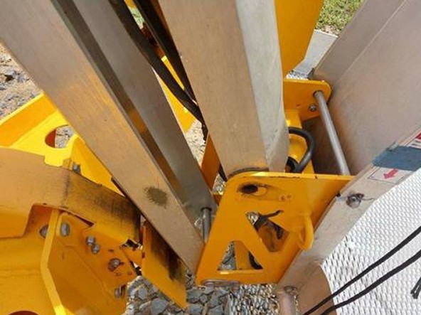 2023 Haulotte 5333A Towable Boom Lift - Image 23