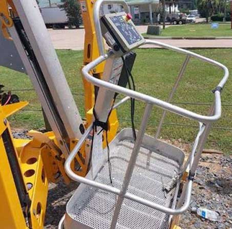 2023 Haulotte 5333A Towable Boom Lift - Image 5
