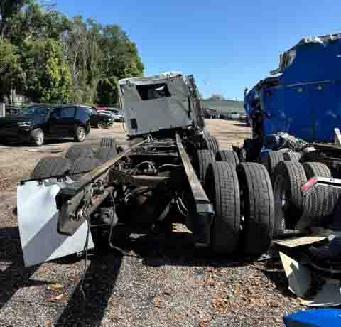 2023 Kenworth T880/2022 Manitex TC45142 Crane - Image 5