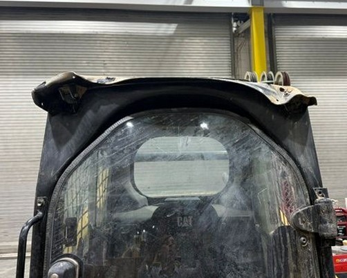 2024 Caterpillar 242D3 Skid Steer - Image 10