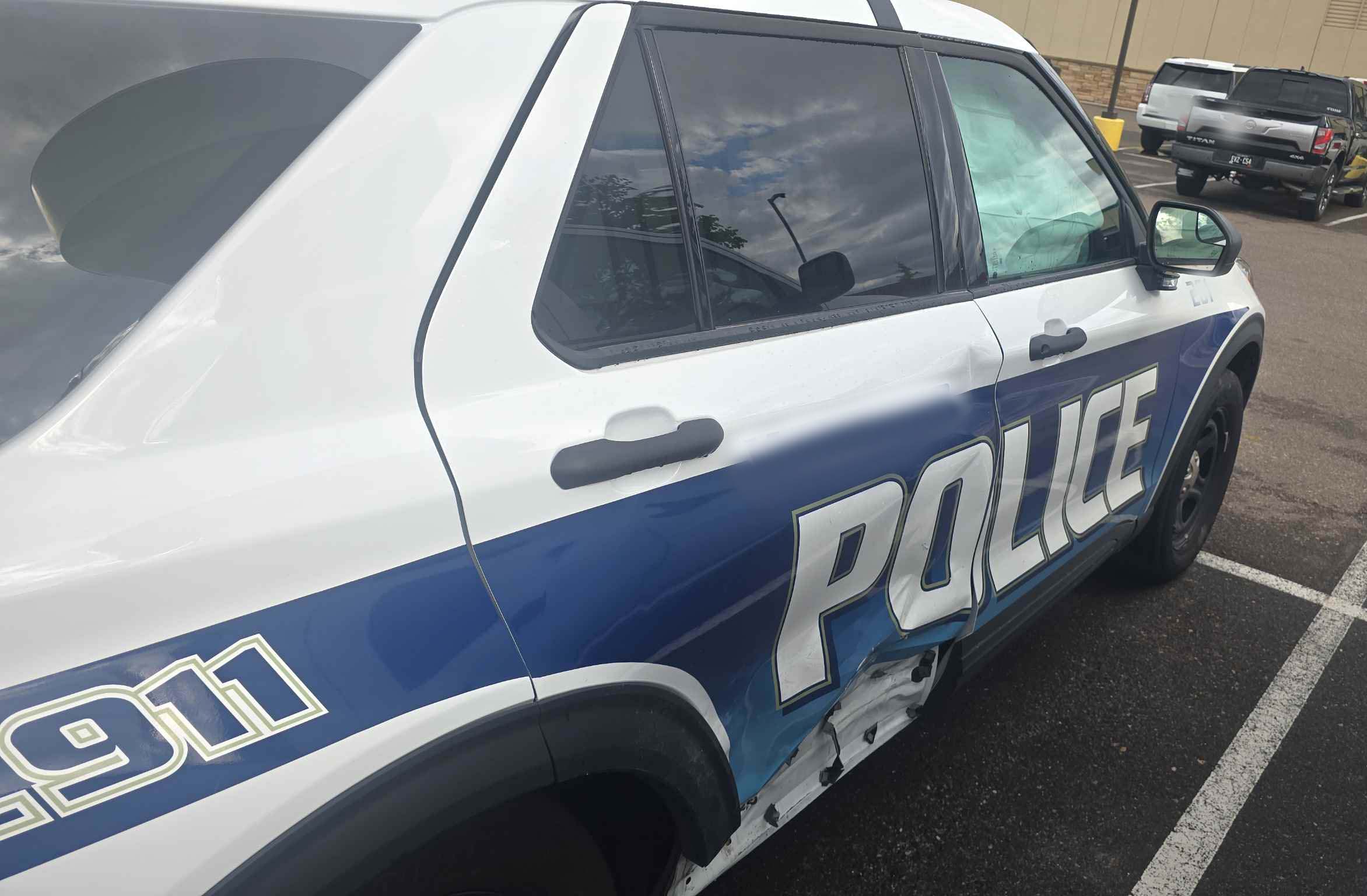 2024 Ford Explorer Police Interceptor - Image 6