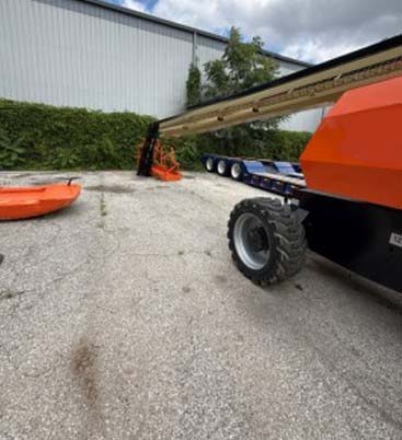 2025 JLG 860SJ Telescopic Boom Lift - Image 4