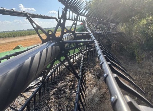 2025 John Deere HD50F Header - Image 12