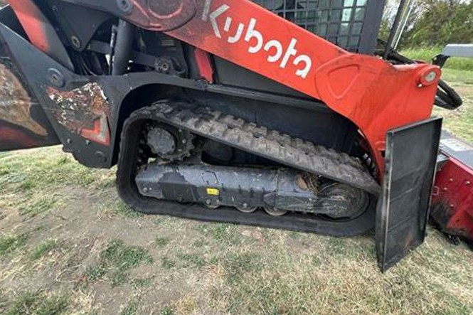 2025 Kubota SVL75-3 Skid Steer - Image 10