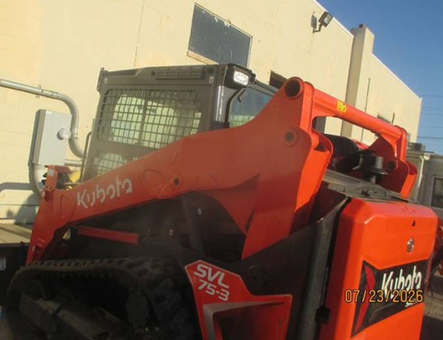 2025 Kubota SVL75-3 Skid Steer - Image 6