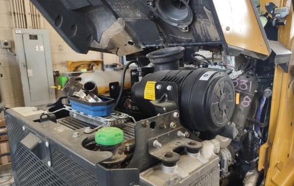 2026 DEERE 331P Skid Steer - Image 8