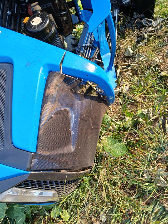 2026 LS MT242HE Tractor - Image 13