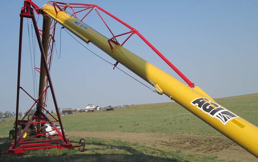 2025 Westfield MKX2 13-114 Auger - Image 3