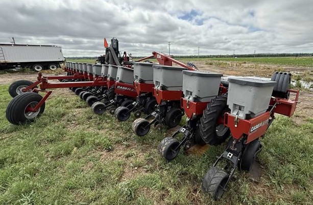 2009 CASE IH Early Riser 1230 Planter - Image 8