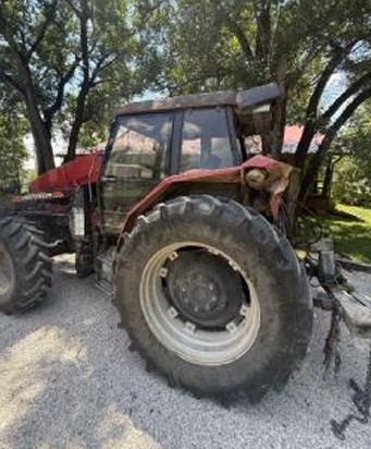 Case IH 5230 Tractor - Image 2