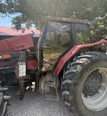 Case IH 5230 Tractor - Image 3