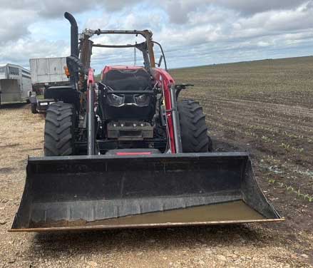 2019 Case IH Maxxum 150 Tractor - Image 4