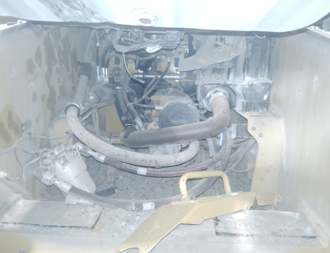 2025 Caterpillar 275XE Skid Steer - Image 10