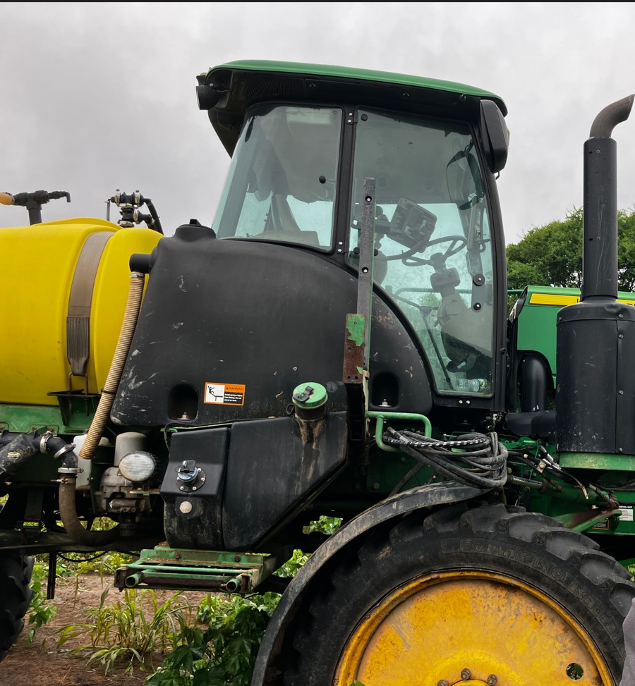 2017 John Deere 4023R Sprayer - Image 6