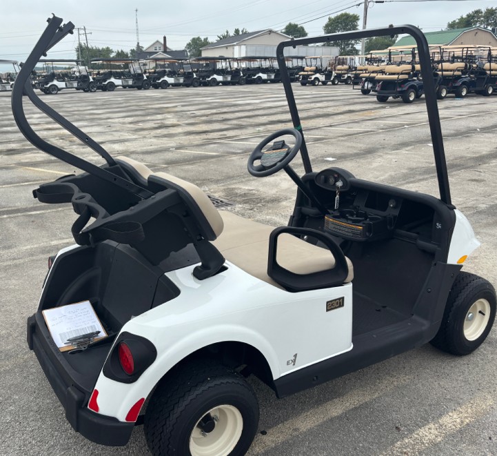 2023 E-Z-GO Golf Carts - Image 2
