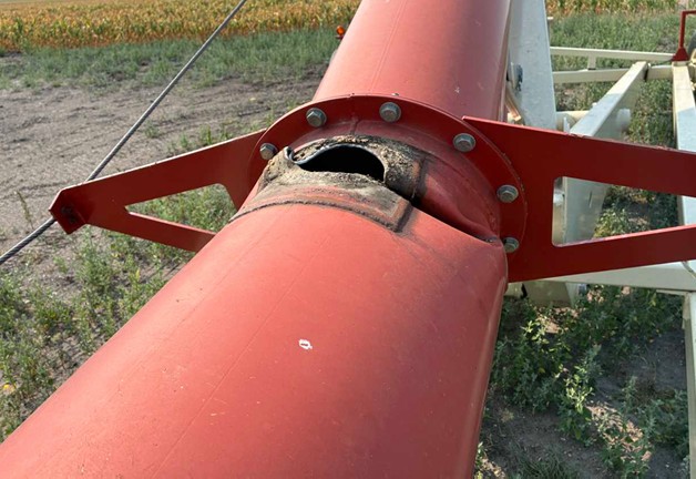 2011 Farm King 16104 Grain Auger - Image 13