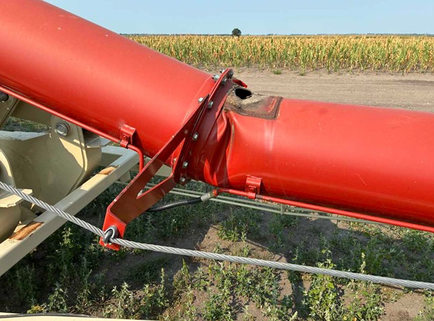 2011 Farm King 16104 Grain Auger - Image 14