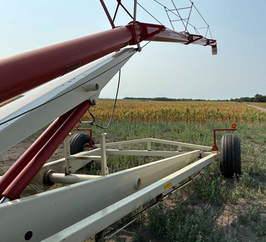 2011 Farm King 16104 Grain Auger - Image 5