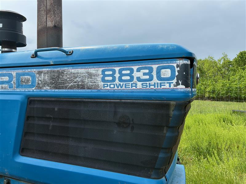 1990 Ford 8830 Tractor