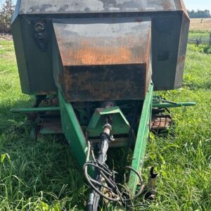 1999 John Deere 100T Big Square Baler