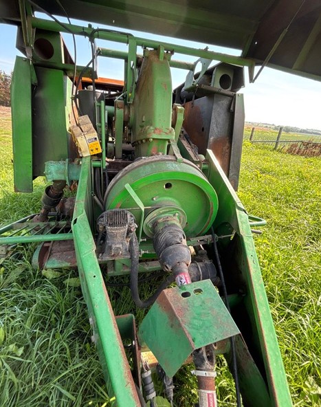 1999 John Deere 100T Big Square Baler - Image 8