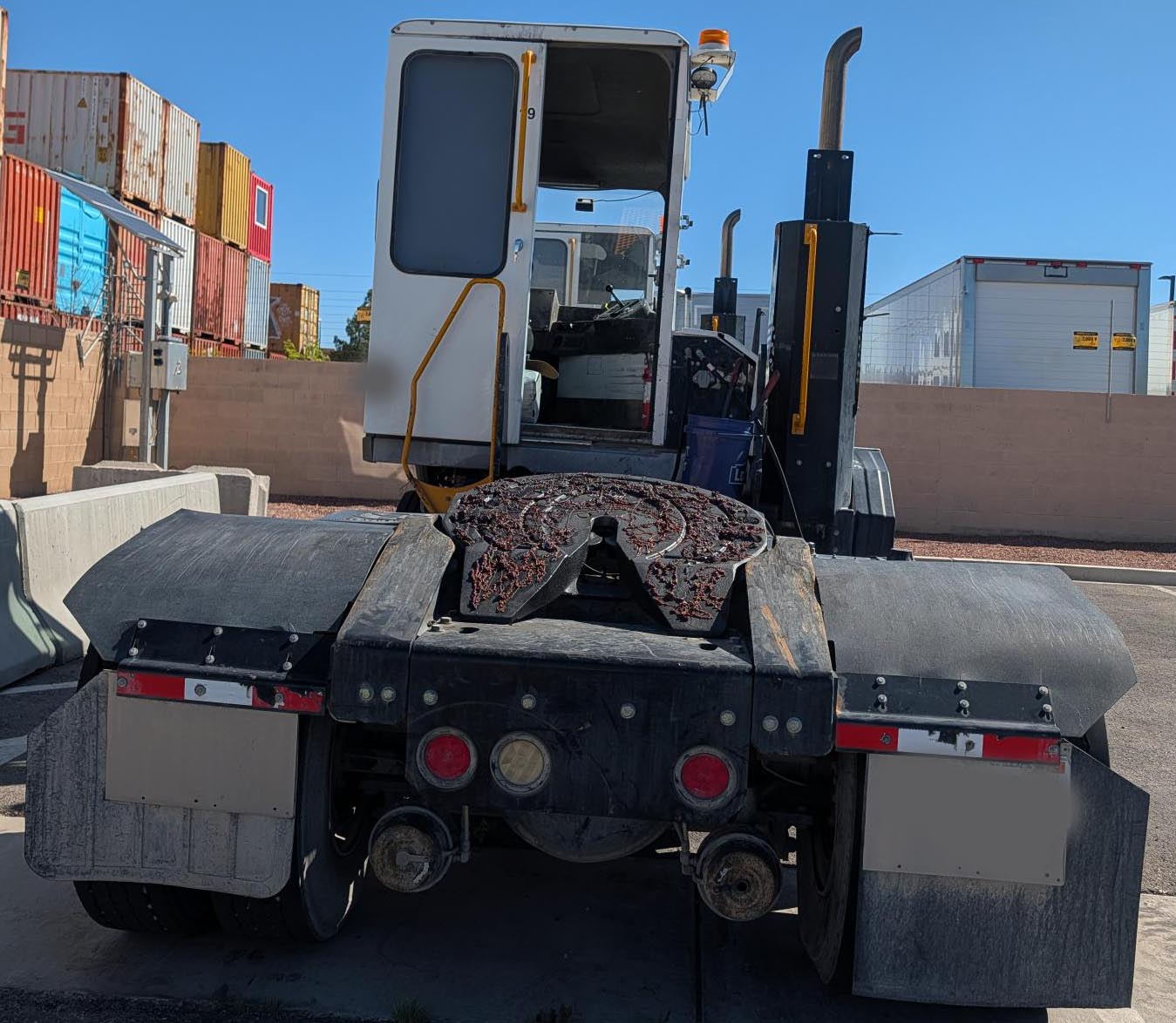 Yard Trucks - Image 8