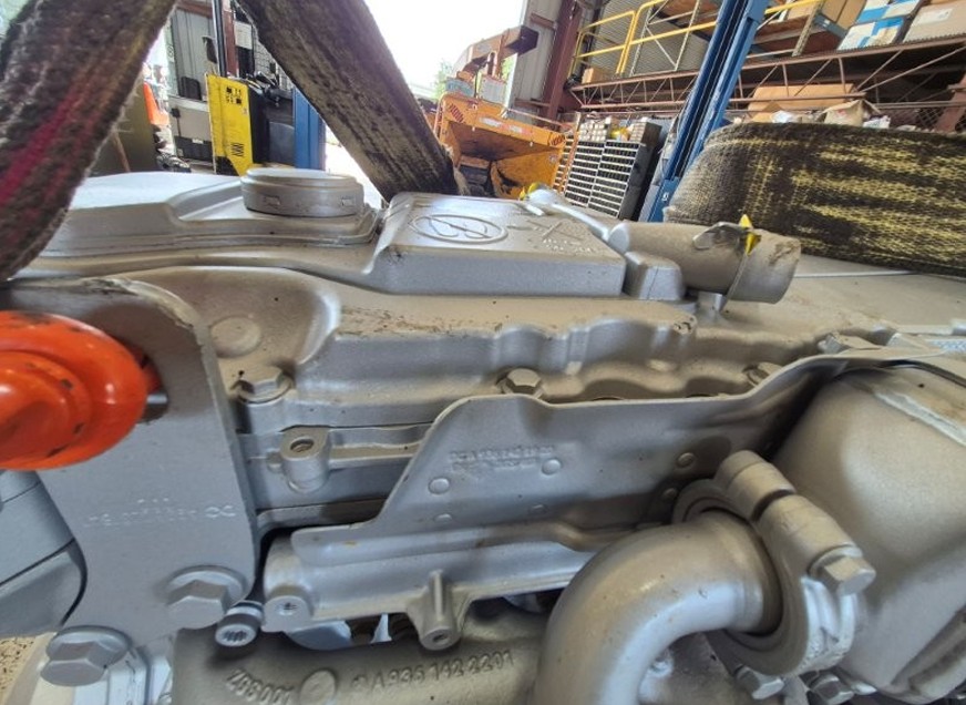 Remanufactured Mercedes 457 Diesel Engine - Image 10