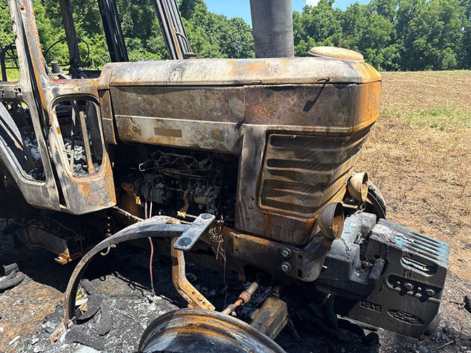 1987 Ford 7710 Tractor - Image 16
