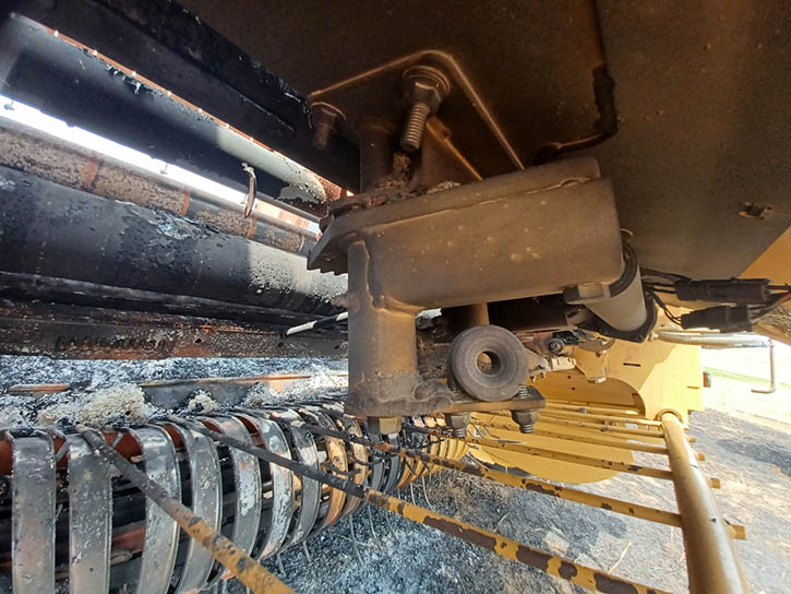 2018 Vermeer 605N Select Baler - Image 7