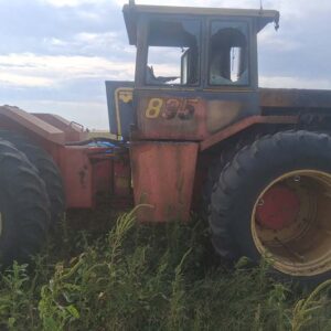 1980 Versatile 835 Tractor