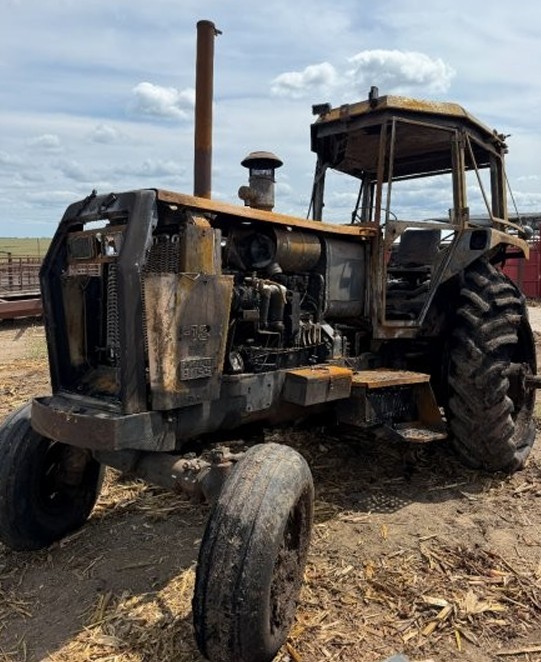 White 2-135 Tractor - Image 6
