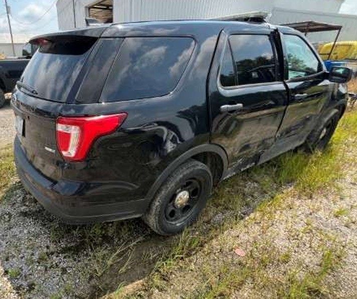 2019 Ford Explorer Police Interceptor - Image 6