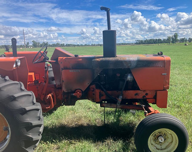 1970 Allis Chalmers 170 Tractor
