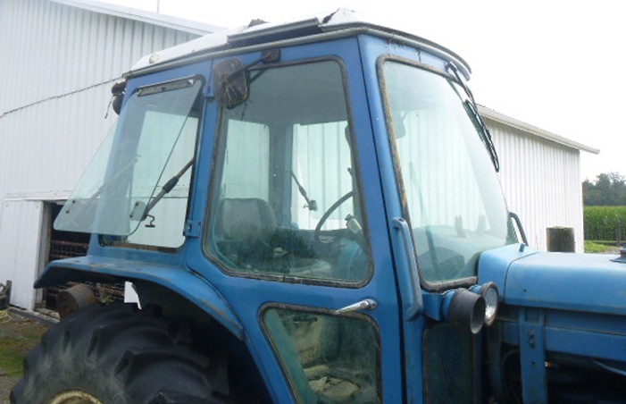 1976 Ford 7700 Tractor - Image 13