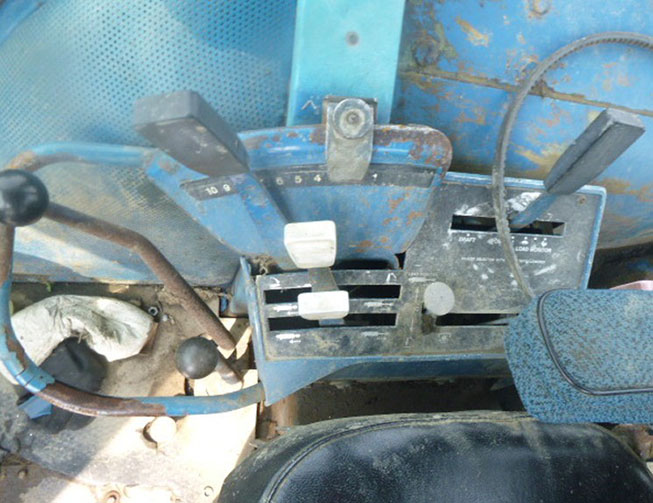 1976 Ford 7700 Tractor - Image 39