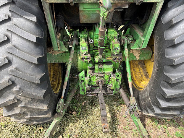 1976 John Deere 4430 Tractor - Image 4
