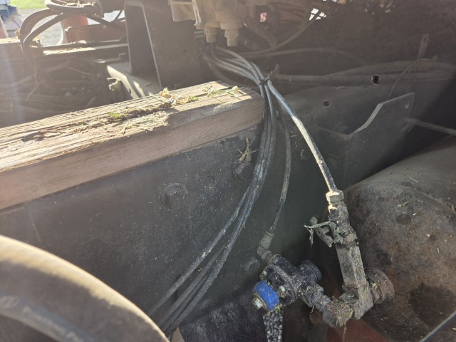 1989 Peterbilt 377 Dump Truck - Image 23