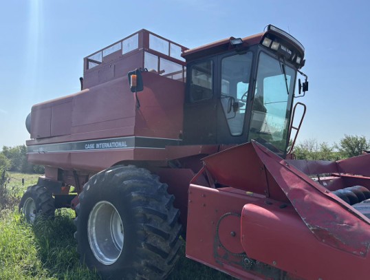 1991 Case IH 1660 Combine - Image 5
