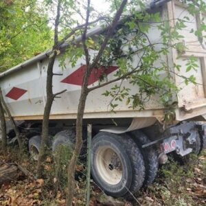 1992 Ford LA9000 TriAxle