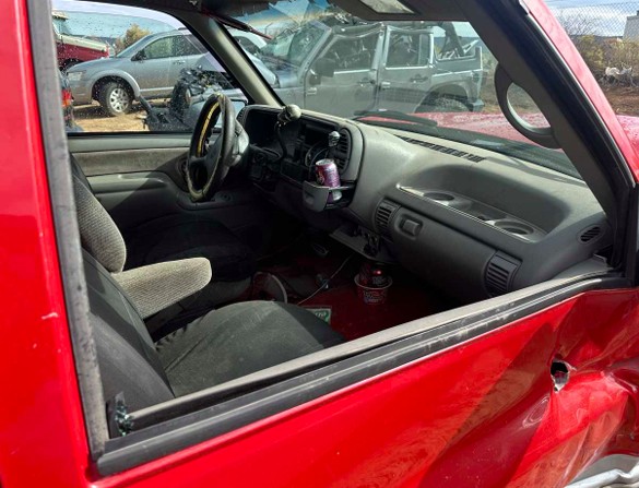 1995 GMC Sierra 1500 - Image 18