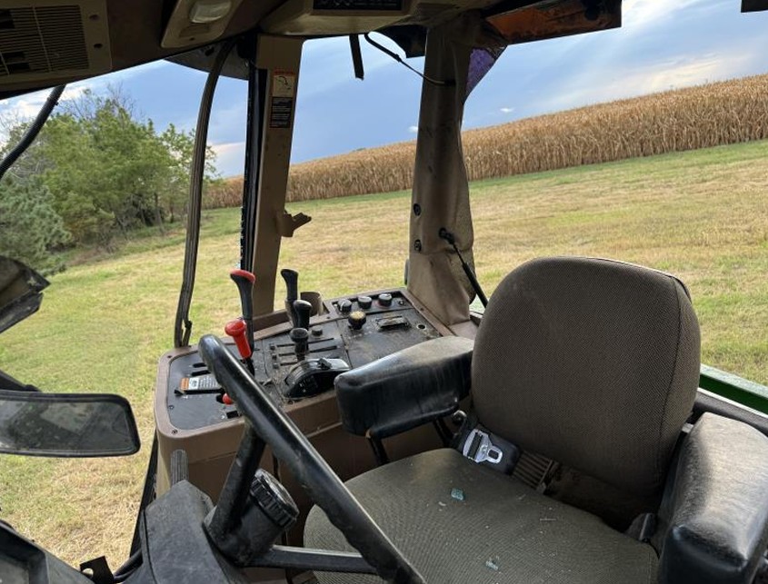 1995 John Deere 7800 Tractor - Image 12